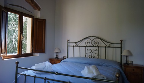 Apartamento básico, 1 cama doble con sofá cama, vistas al jardín, junto a la piscina