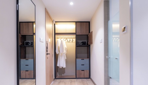 Suite estudio ejecutiva, varias camas, no fumadores, vistas a la ciudad