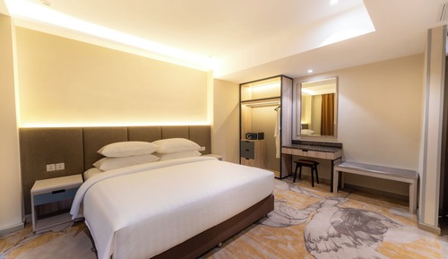 Estudio, 1 cama de matrimonio grande