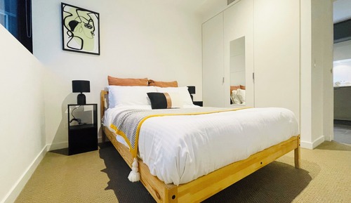 Comfort Apartment, City View