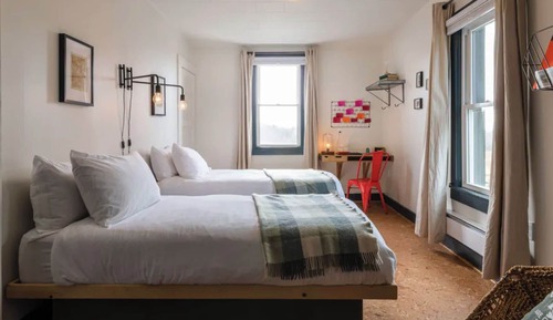 Habitación clásica con 2 camas individuales