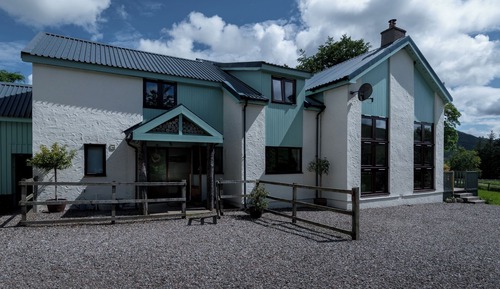 Casa Deluxe
