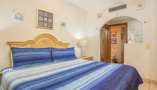 Apartamento, varias camas, balcón, vistas al mar (Princesa De Peñasco B 201)
