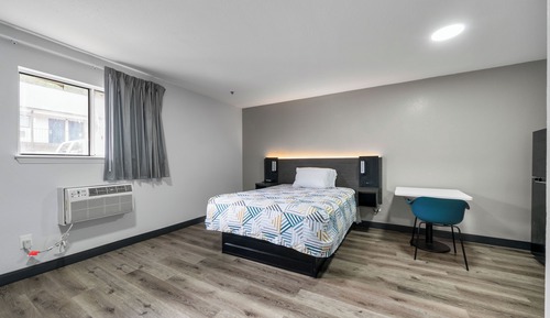 Estudio, 1 cama de matrimonio