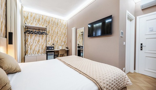 Habitación Confort con 1 cama doble o 2 individuales