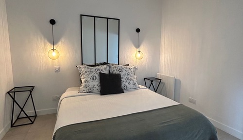 Apartamento superior, vistas al jardín (Sunnymind)