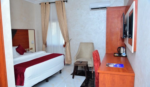 Habitación Deluxe, balcón, vistas a la ciudad