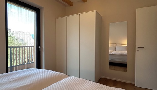 Apartamento familiar, 2 habitaciones, balcón, vistas a la montaña