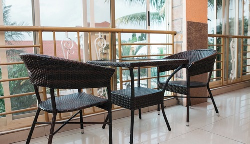 Suite ejecutiva, vistas a la piscina