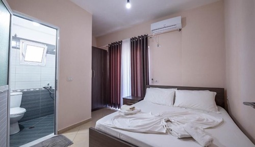 Habitación triple, vistas al mar