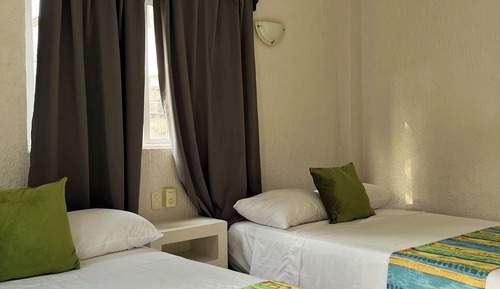 Habitación básica doble, balcón