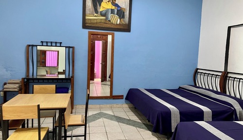 Estudio familiar, 1 habitación