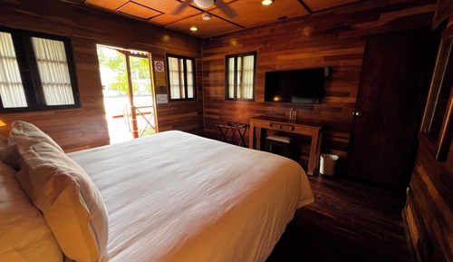 Cabaña Confort, 1 cama de matrimonio grande, balcón, vistas al jardín