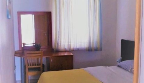 Apartamento (Two Bedroom Apartment with Terrace)