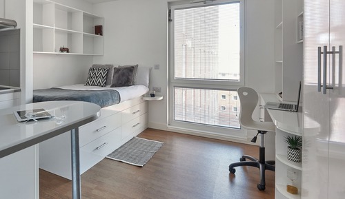 Habitación con 1 cama doble o 2 individuales, no fumadores