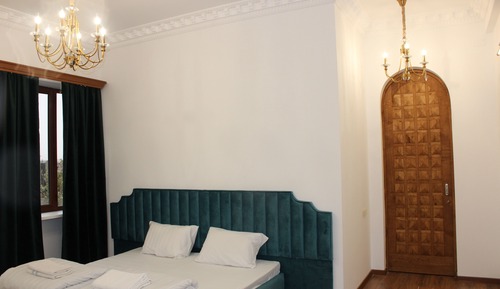 Habitación Deluxe con 1 cama doble o 2 individuales, vistas a la montaña