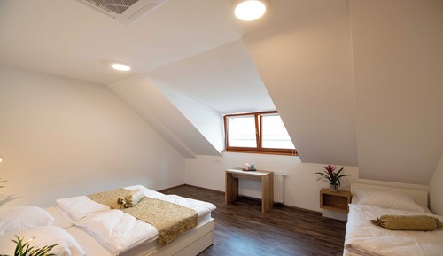 Habitación triple clásica