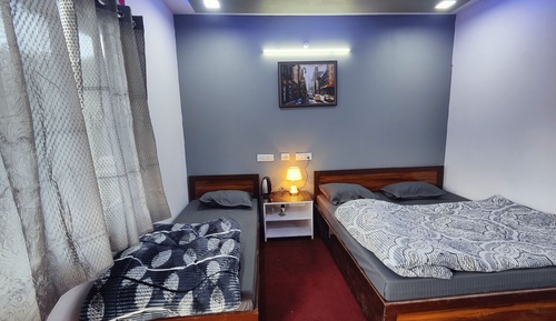 Habitación cuádruple Deluxe, 1 habitación, vistas a la montaña