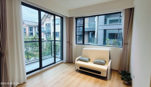 Suite familiar, vistas al patio