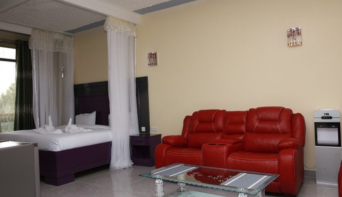Suite estudio, balcón, vistas al jardín