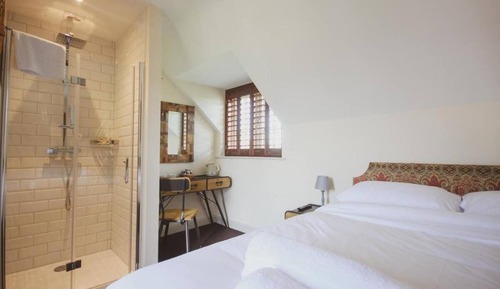 Habitación Confort doble, vistas al jardín
