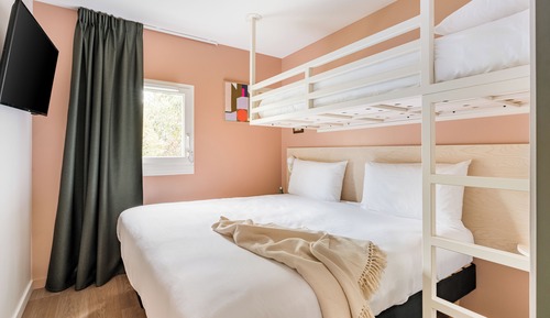 Habitación triple, varias camas (Pop)