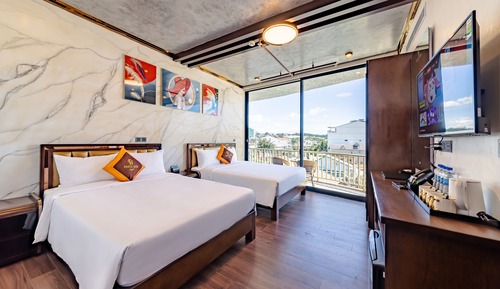Habitación cuádruple Deluxe, balcón