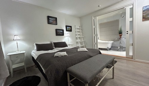 Habitación básica doble, vistas a la ciudad