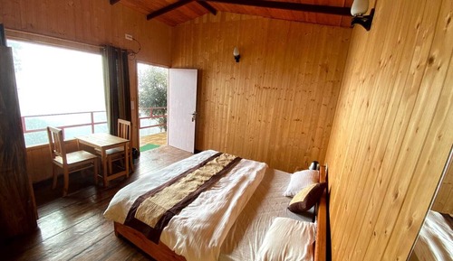 Habitación doble superior, vistas a la montaña