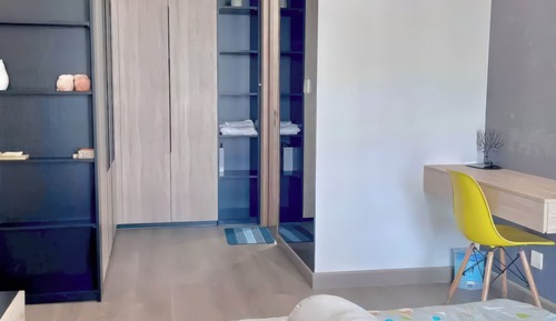 Apartamento superior, 2 habitaciones, balcón, vistas a la ciudad