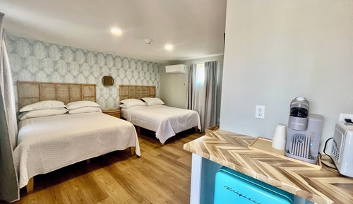 Habitación Confort doble, 2 camas de matrimonio, no fumadores, Se admiten mascotas