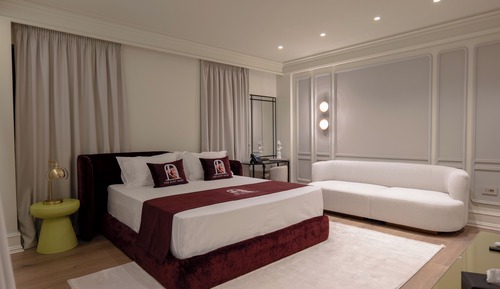 Habitación superior con 1 cama doble o 2 individuales