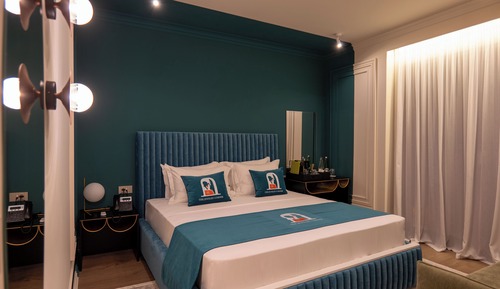 Habitación superior con 1 cama doble o 2 individuales