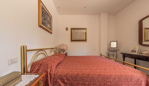 House, 2 Bedrooms, Mountainside