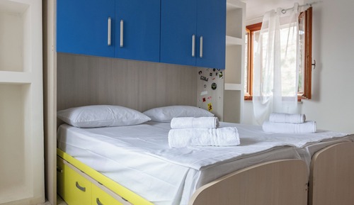 Apartamento, 2 habitaciones, balcón