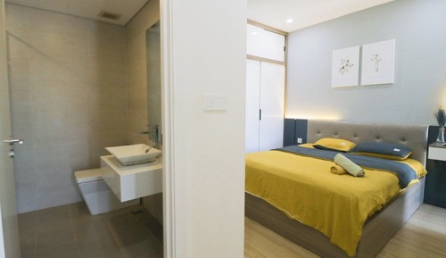 Apartamento, balcón, vistas al río