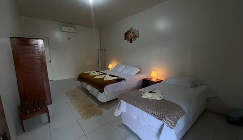 Habitación cuádruple Deluxe, balcón, vistas a la piscina