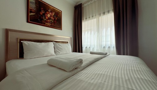 Habitación Confort con 1 cama doble o 2 individuales, balcón, vistas a la ciudad