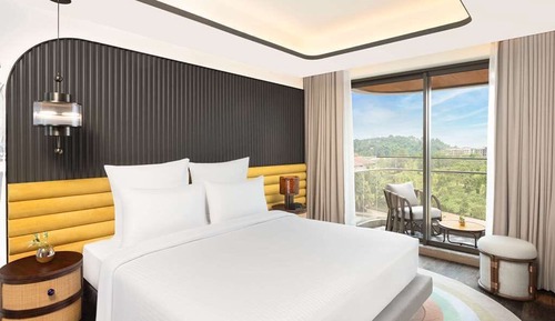 Suite ejecutiva, 1 cama doble, balcón (and sofa)