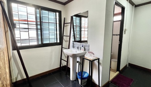 Habitación con 2 camas individuales