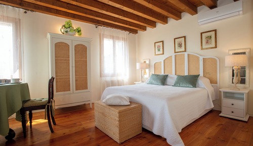Habitación Confort, 1 cama doble, vistas a la colina