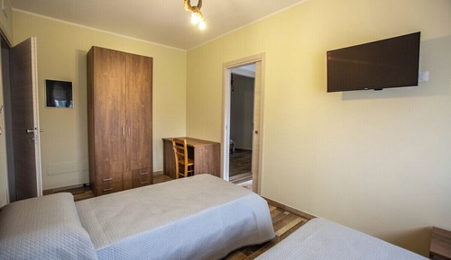 Habitación clásica con 2 camas individuales