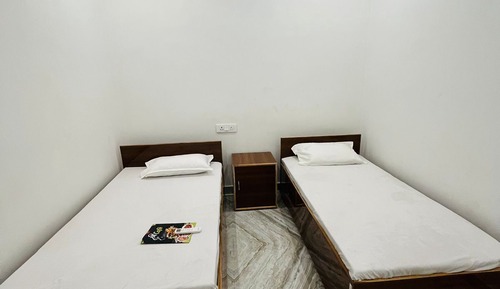 Habitación clásica con 1 cama doble o 2 individuales