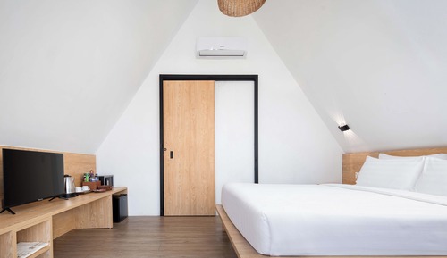 Habitación básica, 1 cama de matrimonio grande, vistas al jardín