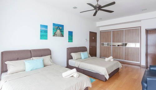 Apartamento Deluxe, 4 habitaciones, balcón, vistas a la ciudad