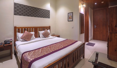 Deluxe Double Room, City View