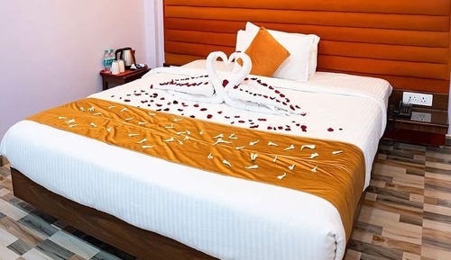 Habitación Deluxe doble, 1 cama de matrimonio grande