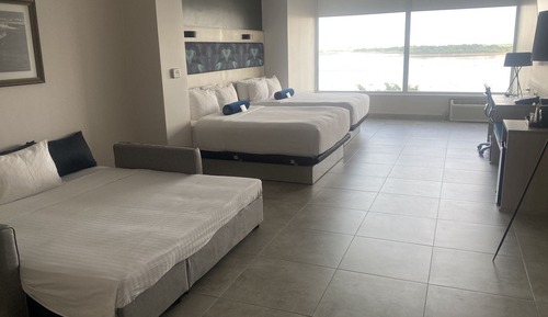 Habitación familiar, 1 cama de matrimonio grande con sofá cama
