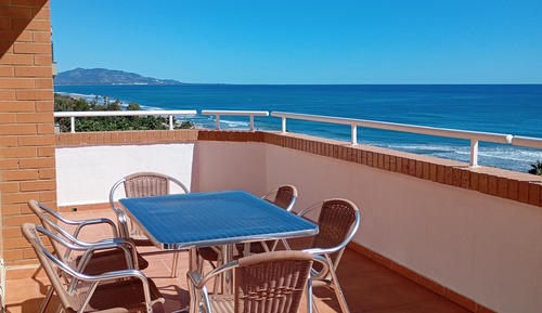 Apartamento, vistas al mar, en esquina