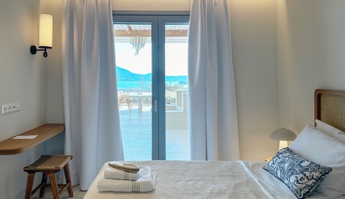 Villa de lujo, piscina privada, vistas al mar